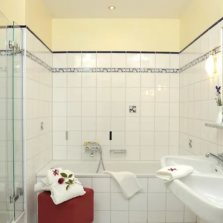 Schloss Leonstain Hotel 4*