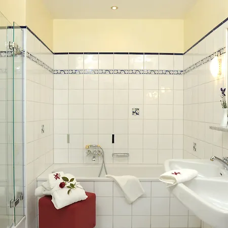 Schloss Leonstain 4* Portschach am Woerthersee