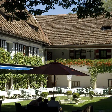 Schloss Leonstain Hotel