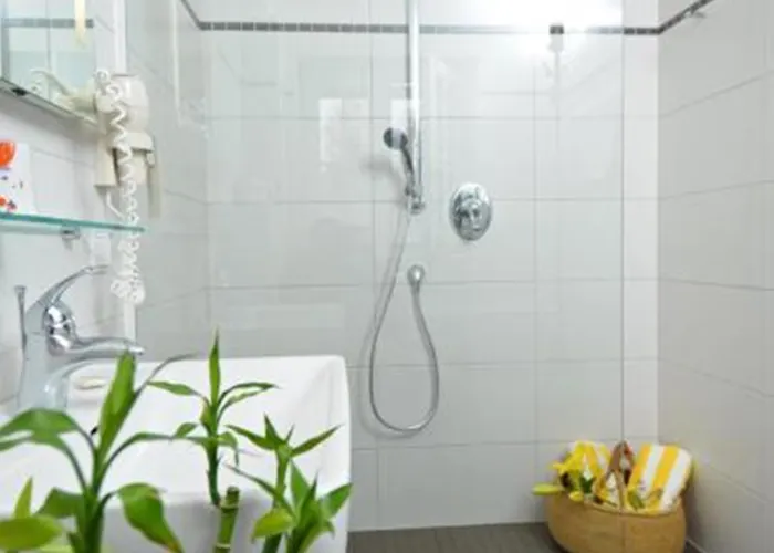 Hotel Schloss Leonstain