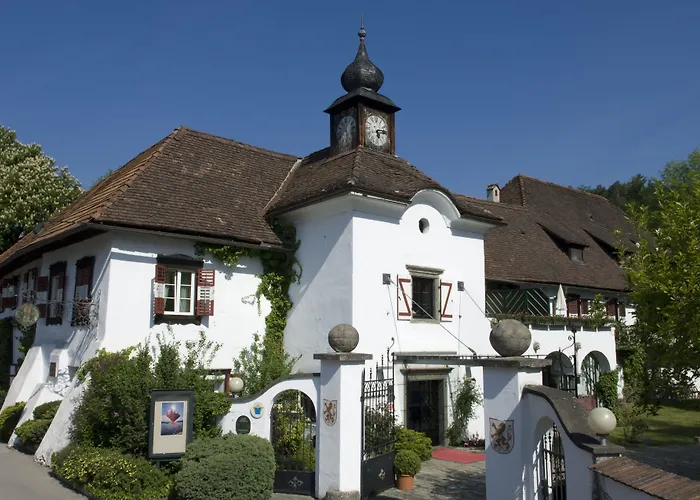 Hotel Schloss Leonstain Portschach am Woerthersee