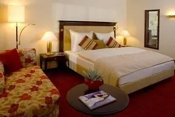 Hotel Schloss Leonstain